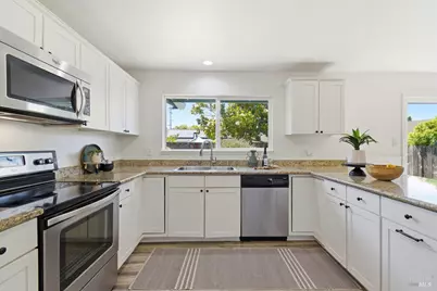 1835 Tisserand Drive, Santa Rosa, CA 95405 - Photo 3
