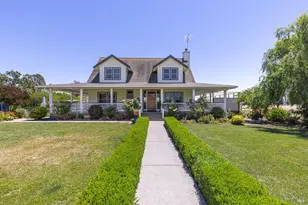 2510 Woolsey Rd, Windsor, CA 95492 - Photo 3