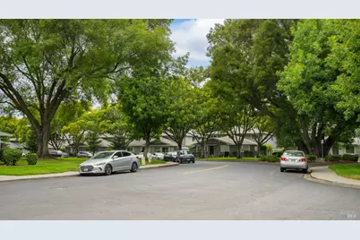 106 Del Rio Court #2, Vacaville, CA 95687 - Photo 23