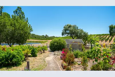 961 Chiquita Road, Healdsburg, CA 95448 - Photo 29