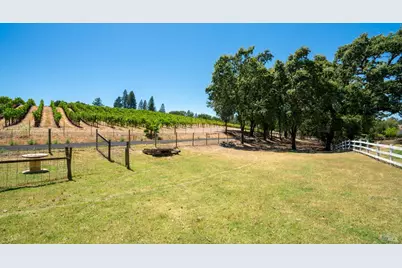 961 Chiquita Road, Healdsburg, CA 95448 - Photo 33