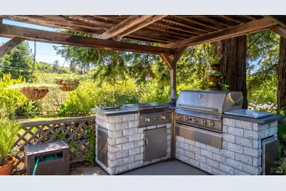 961 Chiquita Road, Healdsburg, CA 95448 - Photo 21