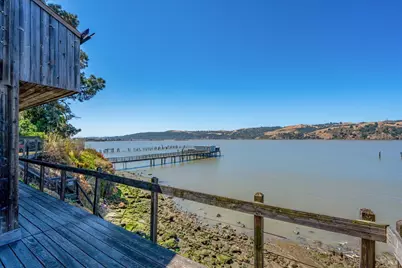 598 Cove Way, Benicia, CA 94510 - Photo 9