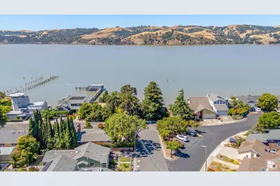 598 Cove Way, Benicia, CA 94510 - Photo 25