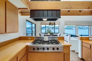 598 Cove Way, Benicia, CA 94510 - Photo 35