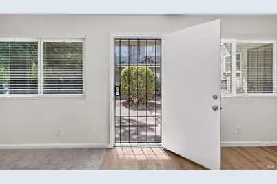 670 Lincoln Avenue, Napa, CA 94558 - Photo 13