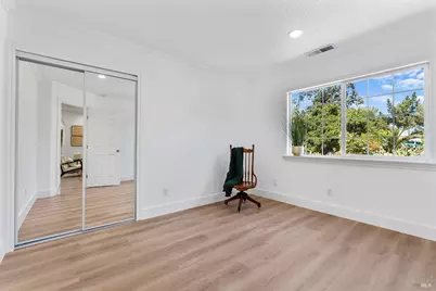 126 W Robles Avenue, Santa Rosa, CA 95407 - Photo 39