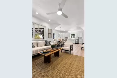 126 W Robles Avenue, Santa Rosa, CA 95407 - Photo 11