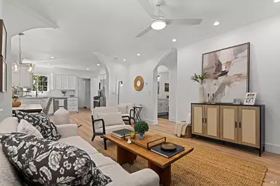 126 W Robles Avenue, Santa Rosa, CA 95407 - Photo 19