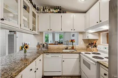 2646 Michelle Court, Napa, CA 94558 - Photo 7