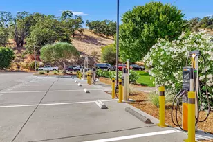 1032 Los Gamos Rd, San Rafael, CA 94903 - Photo 41