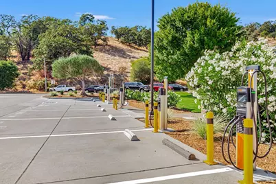 1032 Los Gamos Road, San Rafael, CA 94903 - Photo 11