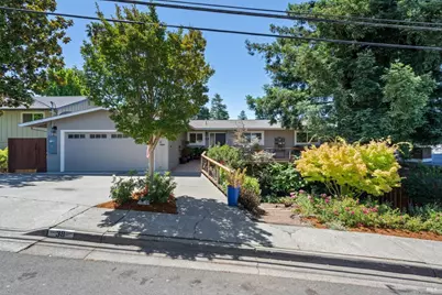 38 Mission Drive, Petaluma, CA 94952 - Photo 1