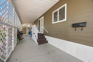 33 Catalpa St, Vallejo, CA 94589 - Photo 5
