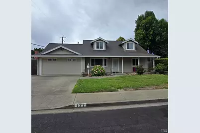 137 Anita Court, Vacaville, CA 95688 - Photo 1