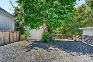 8060 Park Ave, Forestville, CA 95436 - Photo 27