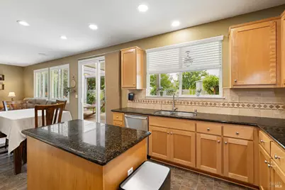 918 Monticello Court, Vacaville, CA 95688 - Photo 27