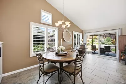 4759 Canyon Hills Drive, Fairfield, CA 94534 - Photo 9