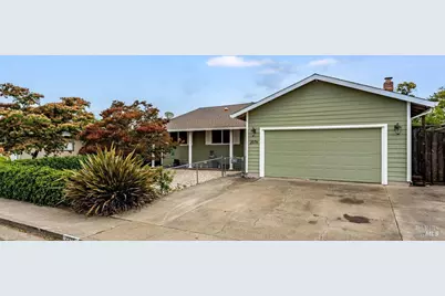 2076 Harrison Street, Petaluma, CA 94954 - Photo 33