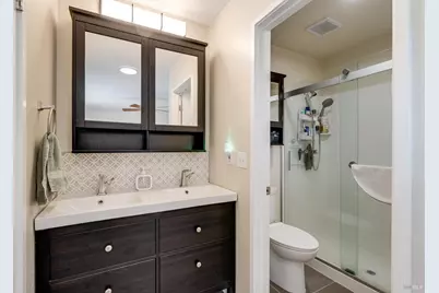 2076 Harrison Street, Petaluma, CA 94954 - Photo 25