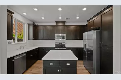 7461 Walker Way, Rohnert Park, CA 94928 - Photo 13