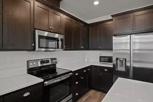 7461 Walker Way, Rohnert Park, CA 94928 - Photo 15