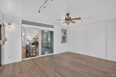 308 Perkins Court, Suisun City, CA 94585 - Photo 17