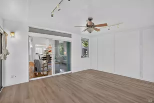 308 Perkins Ct, Suisun City, CA 94585 - Photo 17