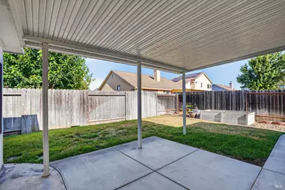308 Perkins Court, Suisun City, CA 94585 - Photo 39