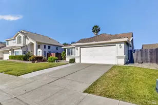 308 Perkins Ct, Suisun City, CA 94585 - Photo 3