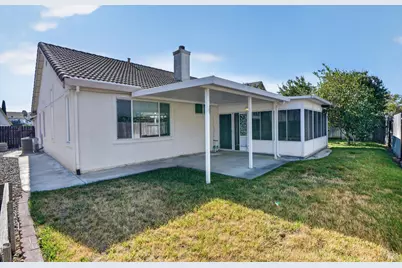 308 Perkins Court, Suisun City, CA 94585 - Photo 41