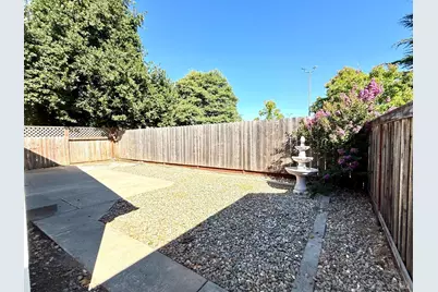 2012 Devonshire Drive, Napa, CA 94558 - Photo 13