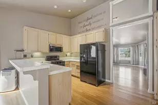 7095 Hastings Pl, Windsor, CA 95492 - Photo 9