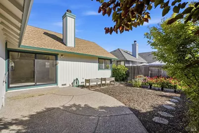 1409 Morning Glory Drive, Petaluma, CA 94954 - Photo 27