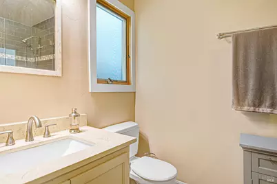 1335 E Street, Napa, CA 94559 - Photo 17