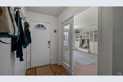 185 Midvale Drive, Vacaville, CA 95687 - Photo 7