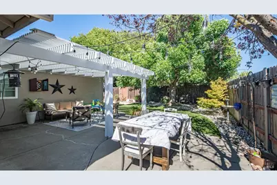 185 Midvale Drive, Vacaville, CA 95687 - Photo 53
