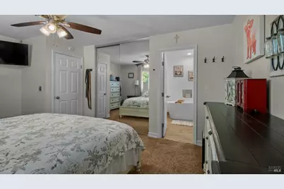 185 Midvale Drive, Vacaville, CA 95687 - Photo 27