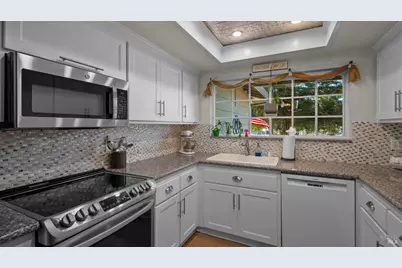 185 Midvale Drive, Vacaville, CA 95687 - Photo 15