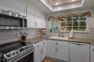 185 Midvale Dr, Vacaville, CA 95687 - Photo 15