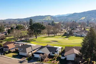 8911 Oakmont Dr, Santa Rosa, CA 95409 - Photo 51