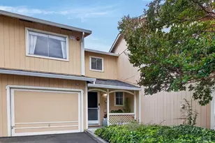 107 Acorn Dr, Petaluma, CA 94952 - Photo 1