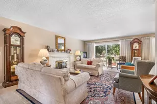 6497 Meadowridge Dr, Santa Rosa, CA 95409 - Photo 3