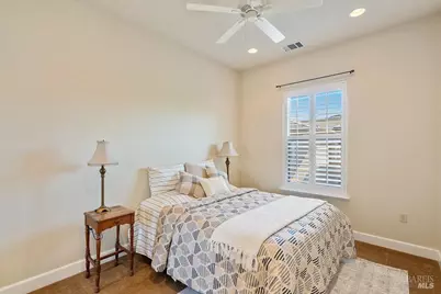 1135 Symphony Way, Vallejo, CA 94591 - Photo 25