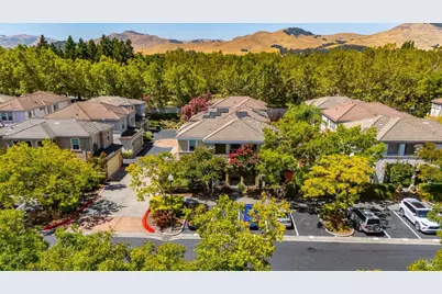 5078 Nebbiolo Court, Fairfield, CA 94534 - Photo 3