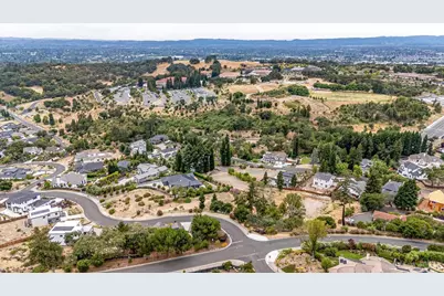 3600 Crown Hill Drive, Santa Rosa, CA 95404 - Photo 7