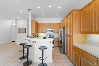 8508 Felino Court, Vallejo, CA 94591 - Photo 7