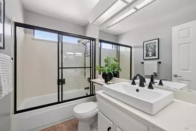 122 Clearview Drive, Vallejo, CA 94591 - Photo 33