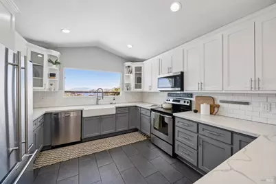 122 Clearview Drive, Vallejo, CA 94591 - Photo 15