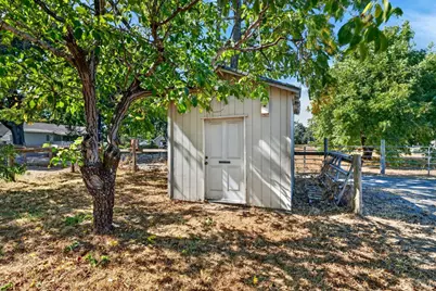 1623 Abramson Road, Santa Rosa, CA 95401 - Photo 55